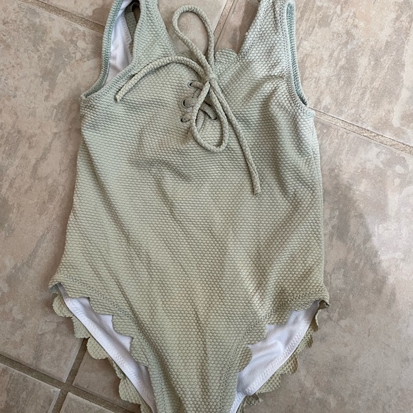 Wheat Swimsuits - Picture 5 of 7